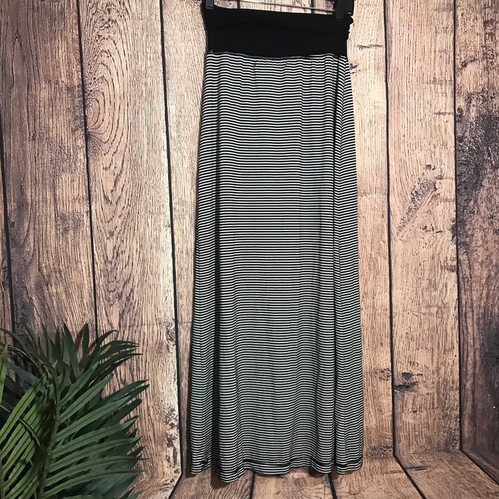Max Studio Maxi Skirt S Striped Black White